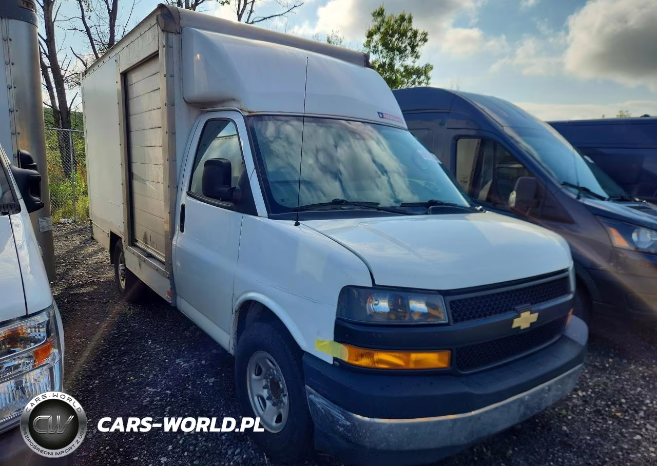 2019 Chevrolet Express Delivery Truck VIN:1GB0GRFP0K1183695 - 4