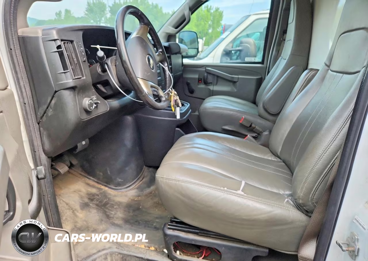 2019 Chevrolet Express Delivery Truck VIN:1GB0GRFP0K1183695 - 7