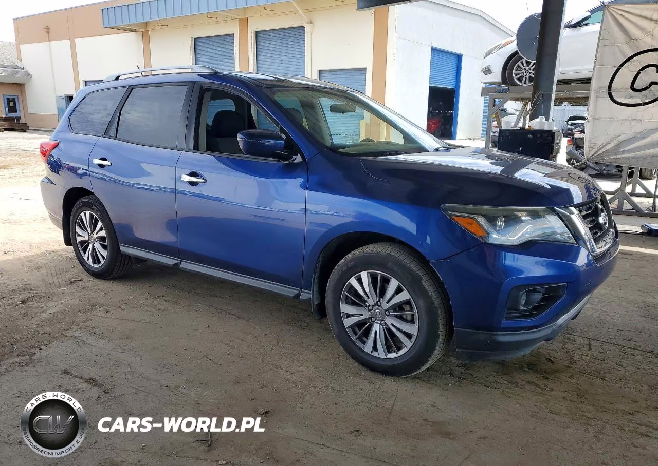 2018 Nissan Pathfinder S VIN:5N1DR2MM8JC658385 - 4