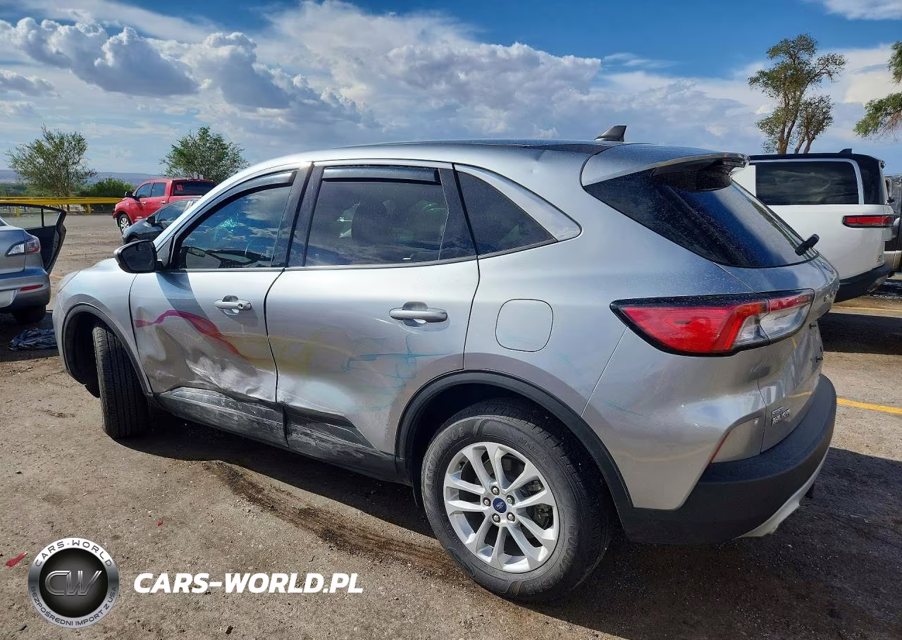 2021 Ford Escape Se VIN:1FMCU9BZ5MUA18635 - 2