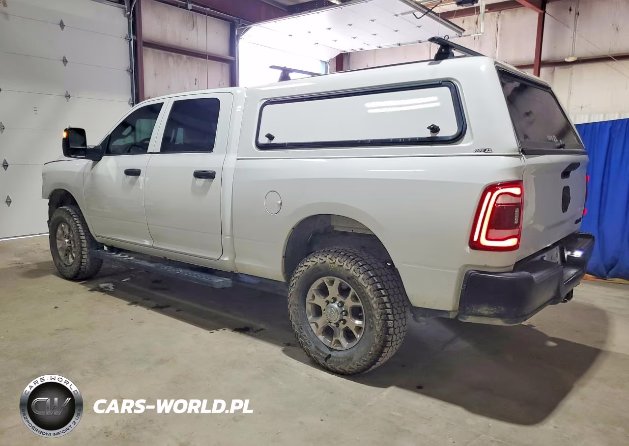 2023 Ram 2500 Tradesman VIN:3C6UR5CJ5PG631865 - 2