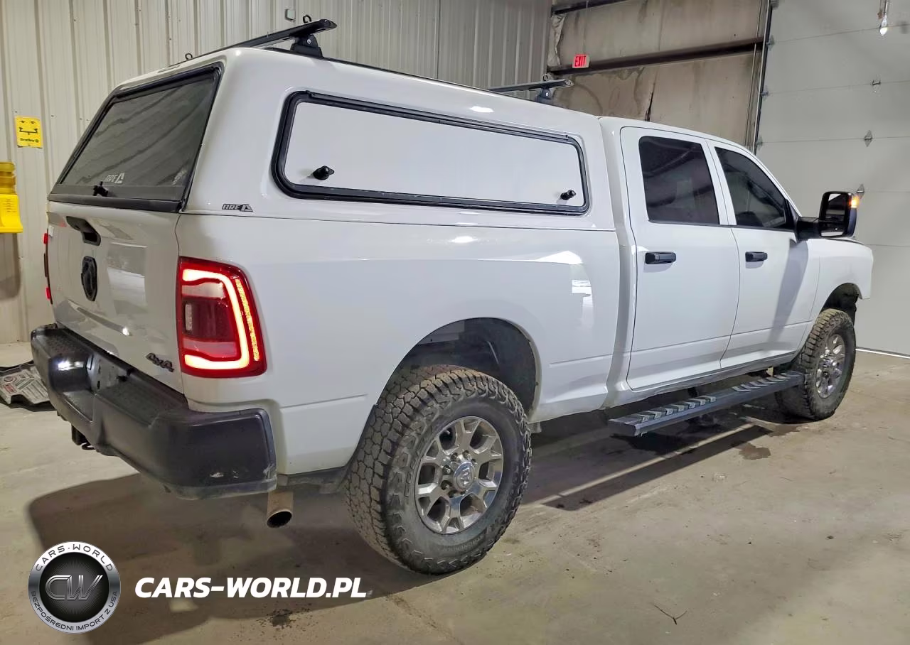 2023 Ram 2500 Tradesman VIN:3C6UR5CJ5PG631865 - 3