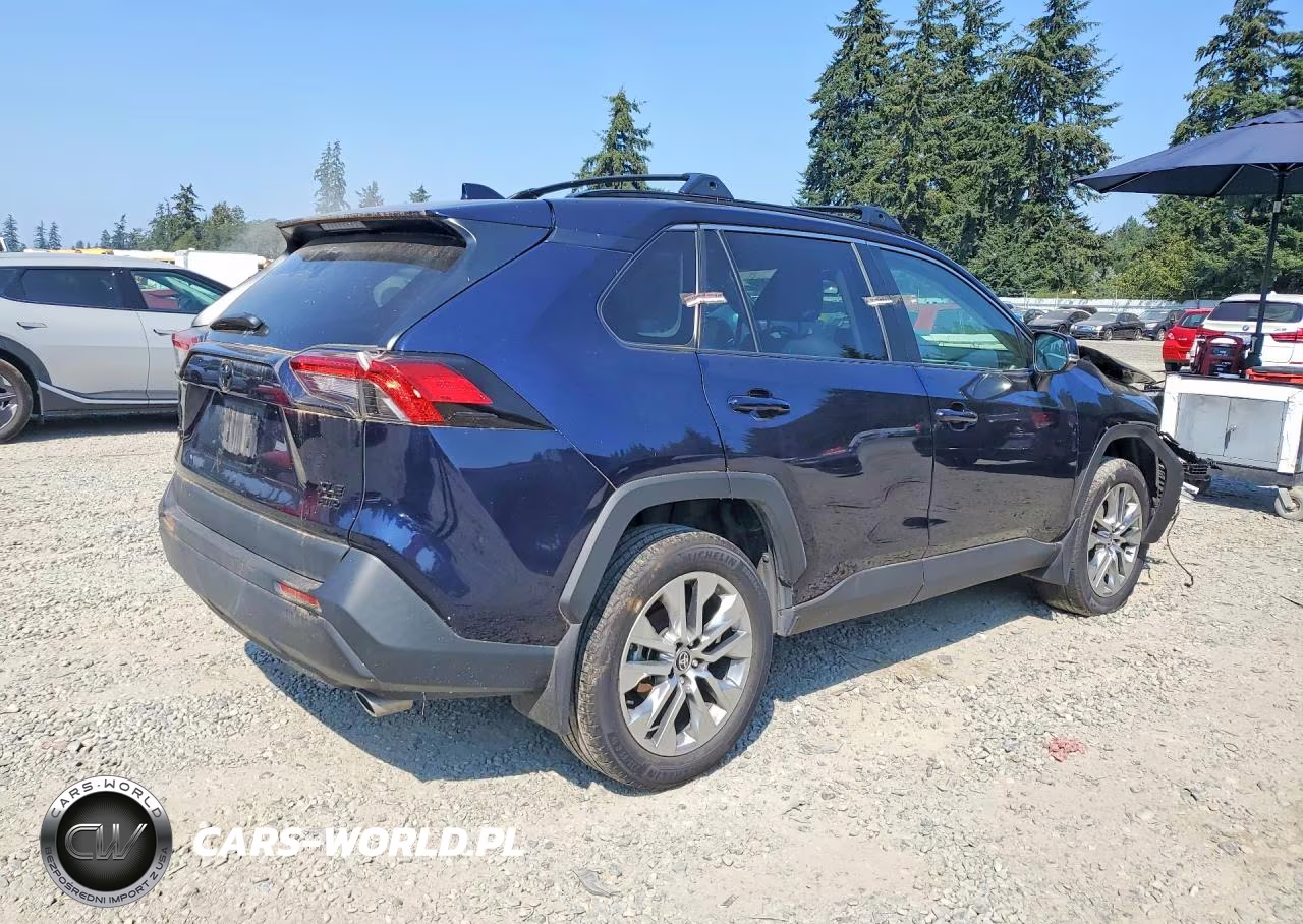 2024 Toyota Rav4 Xle Premium VIN:2T3A1RFV6RW440936 - 3