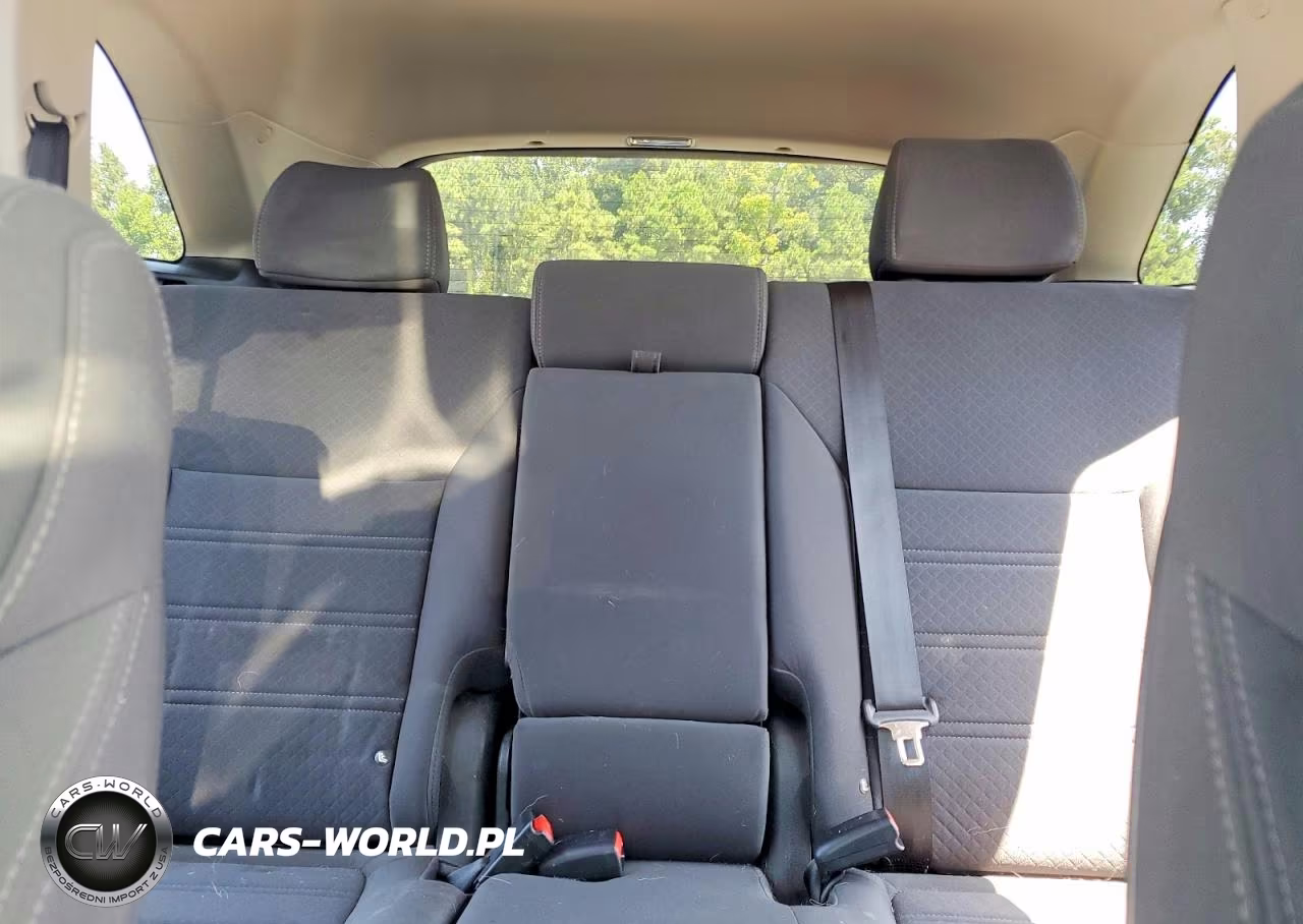 2016 Kia Sorento Lx VIN:5XYPG4A33GG148352 - 10