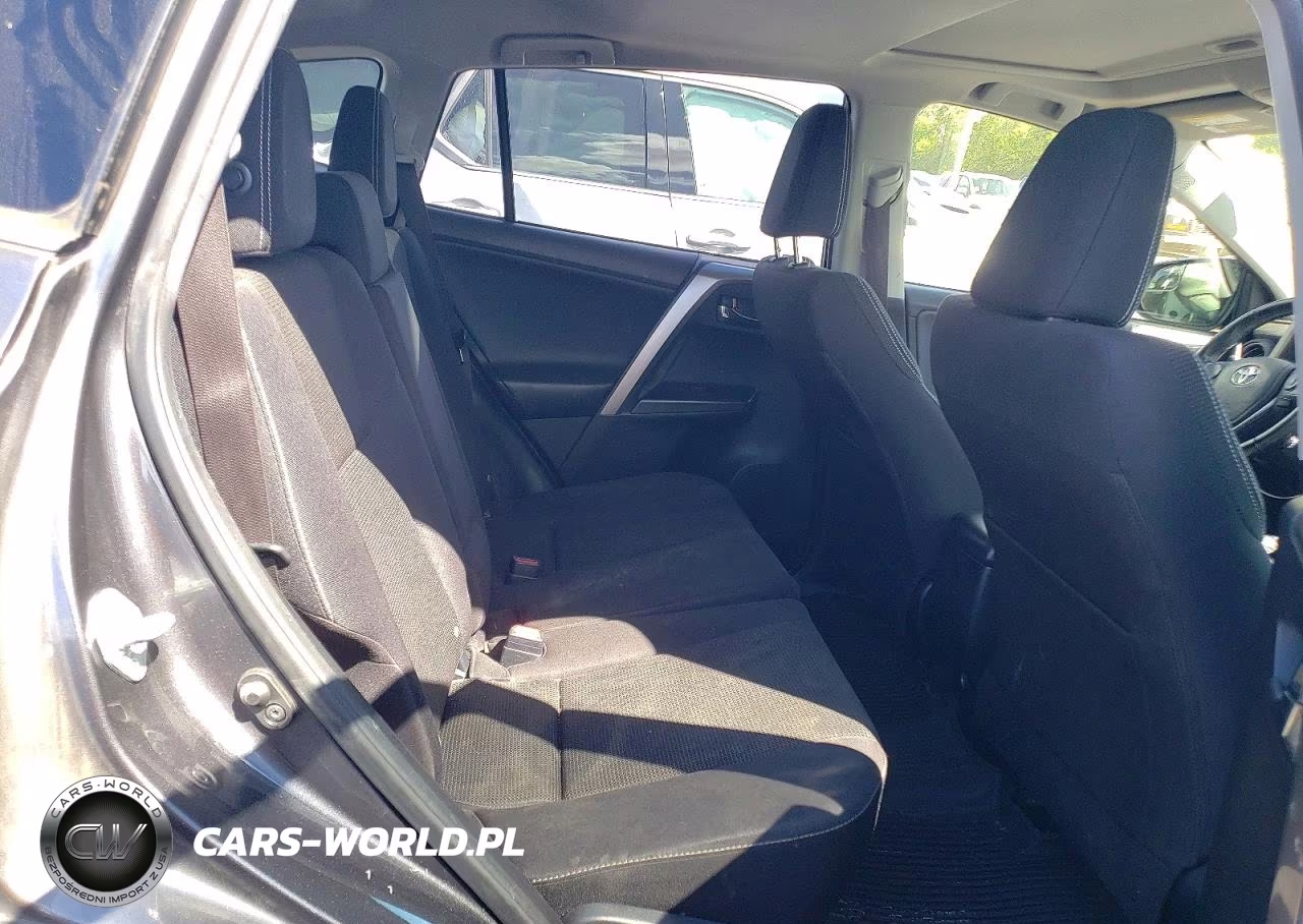 2017 Toyota Rav4 Xle VIN:JTMRFREV0HJ138531 - 10
