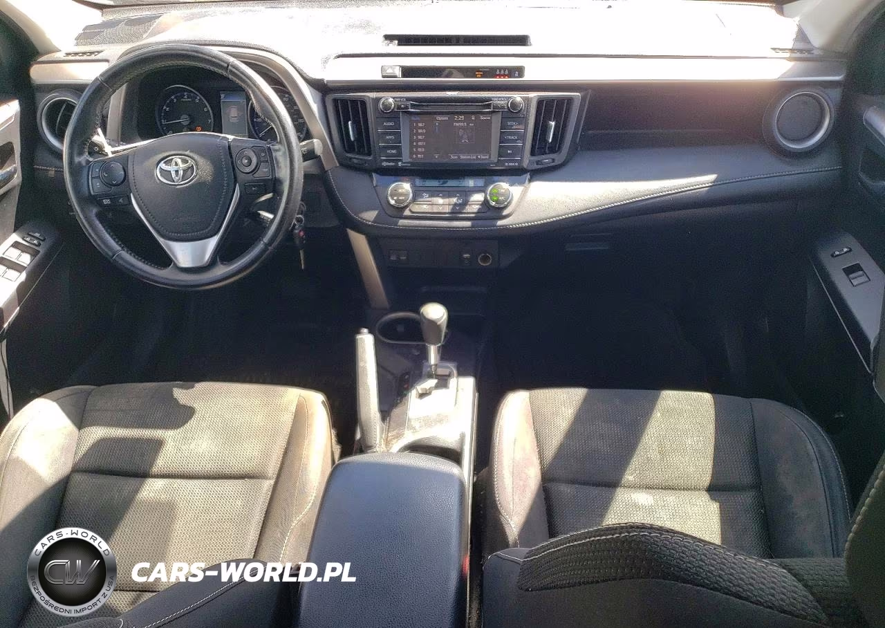 2017 Toyota Rav4 Xle VIN:JTMRFREV0HJ138531 - 8