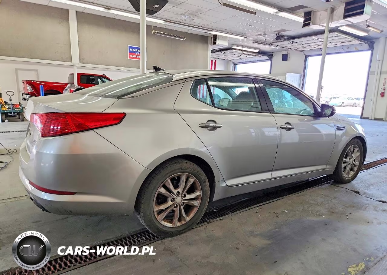 2013 Kia Optima Ex VIN:5XXGN4A70DG155462 - 3