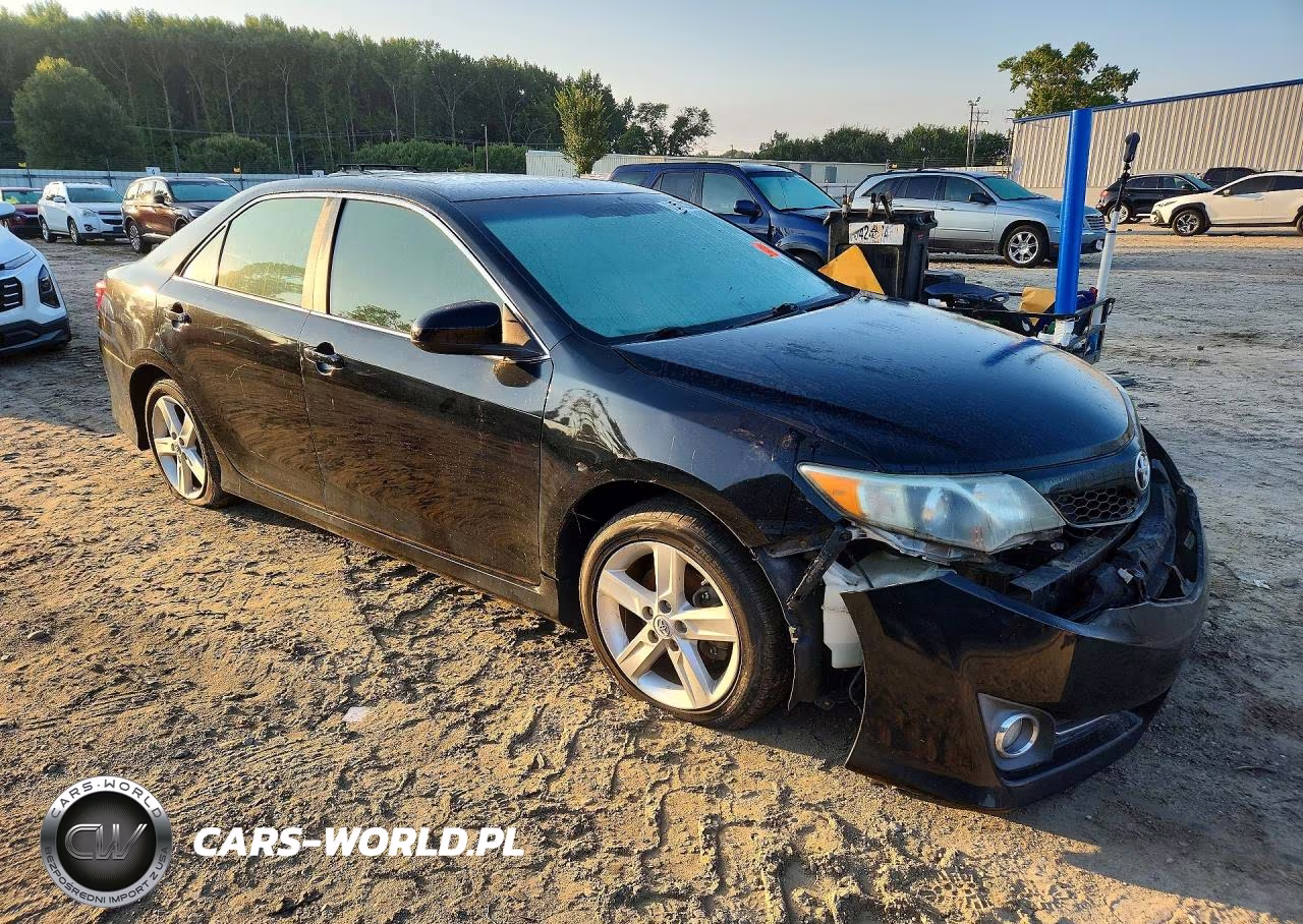 2012 Toyota Camry Se VIN:4T1BF1FK5CU056899 - 4