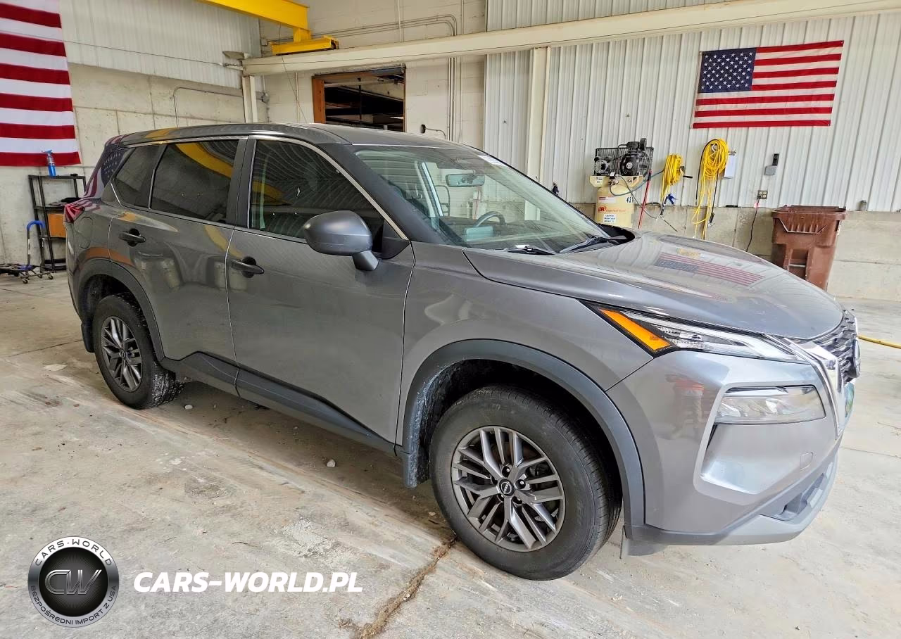 2023 Nissan Rogue S VIN:5N1BT3AB8PC931125 - 4