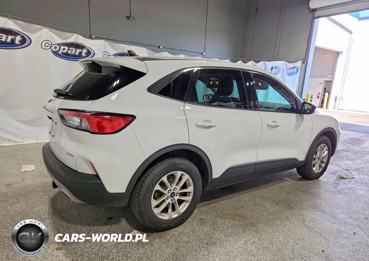 2022 Ford Escape Se VIN:1FMCU9G61NUB87678 - 3