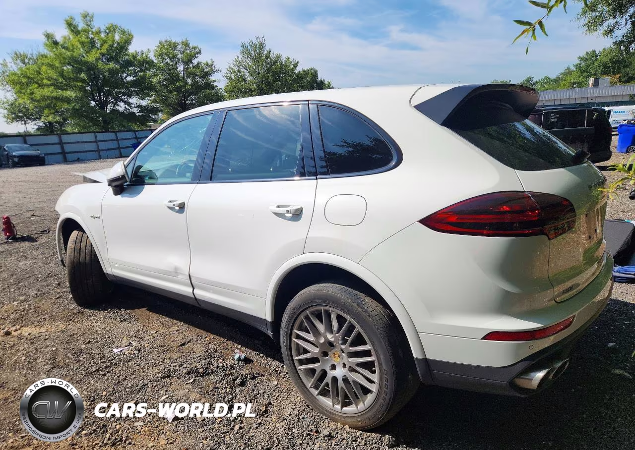 2018 Porsche Cayenne Se Hybrid Platinum VIN:WP1AE2A28JLA71463 - 2