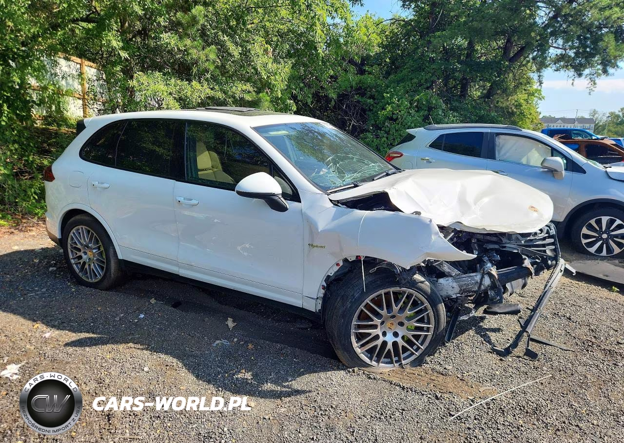 2018 Porsche Cayenne Se Hybrid Platinum VIN:WP1AE2A28JLA71463 - 4
