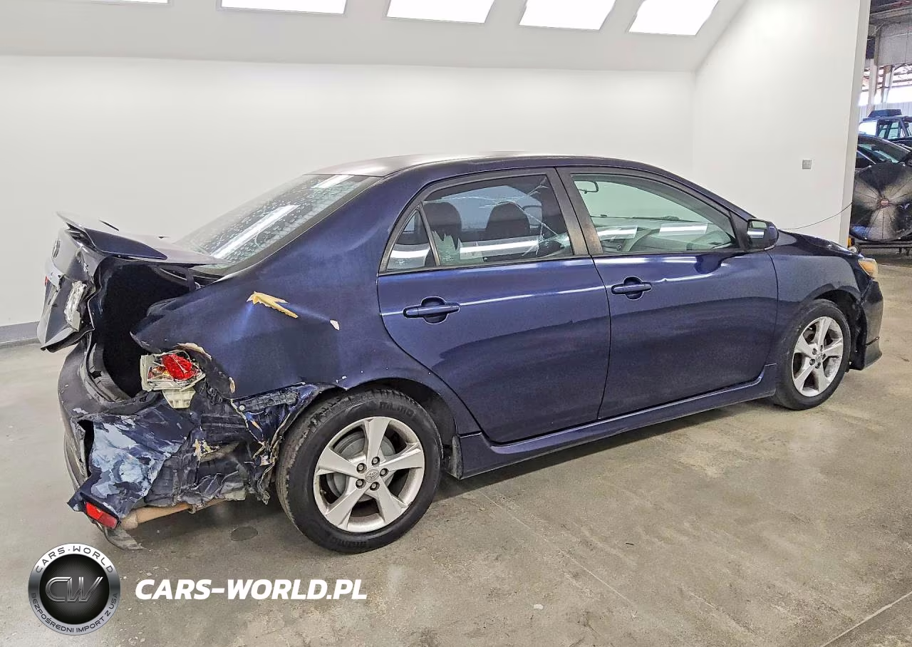 2011 Toyota Corolla S VIN:2T1BU4EE9BC600694 - 3