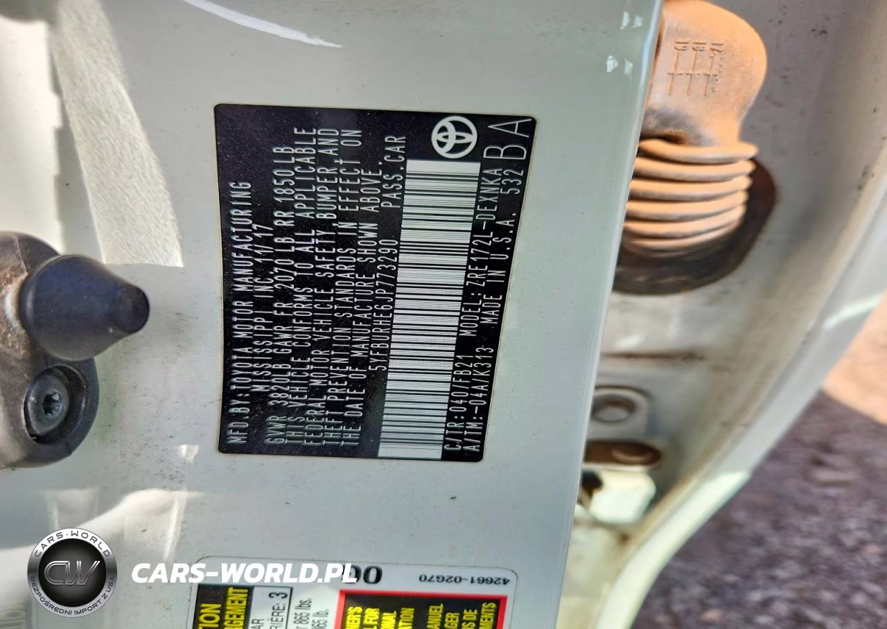 2018 Toyota Corolla L VIN:5YFBURHE6JP773290 - 12