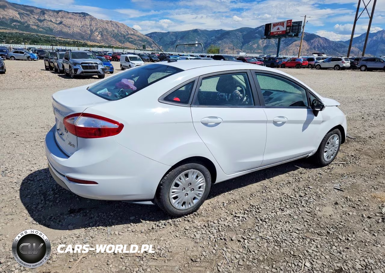 2019 Ford Fiesta S VIN:3FADP4AJ9KM147158 - 3