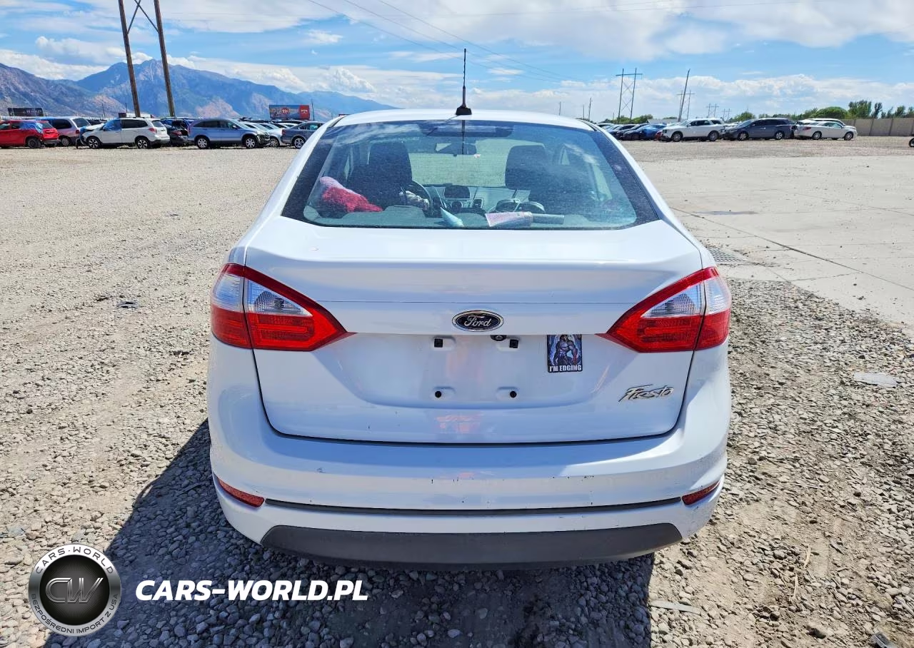 2019 Ford Fiesta S VIN:3FADP4AJ9KM147158 - 6