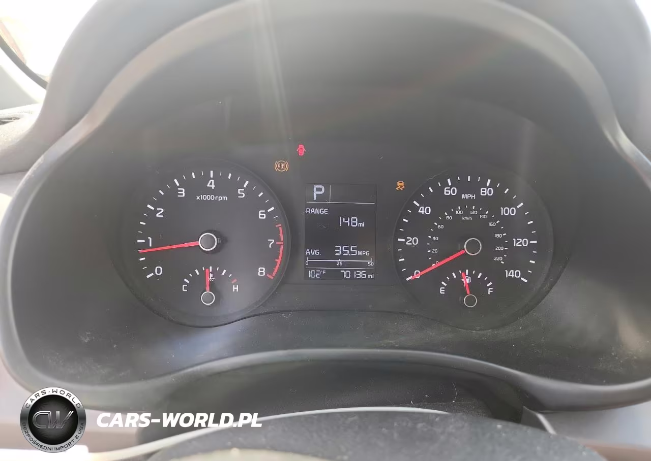 2018 Kia Rio 5-Door S VIN:3KPA25ABXJE088012 - 9