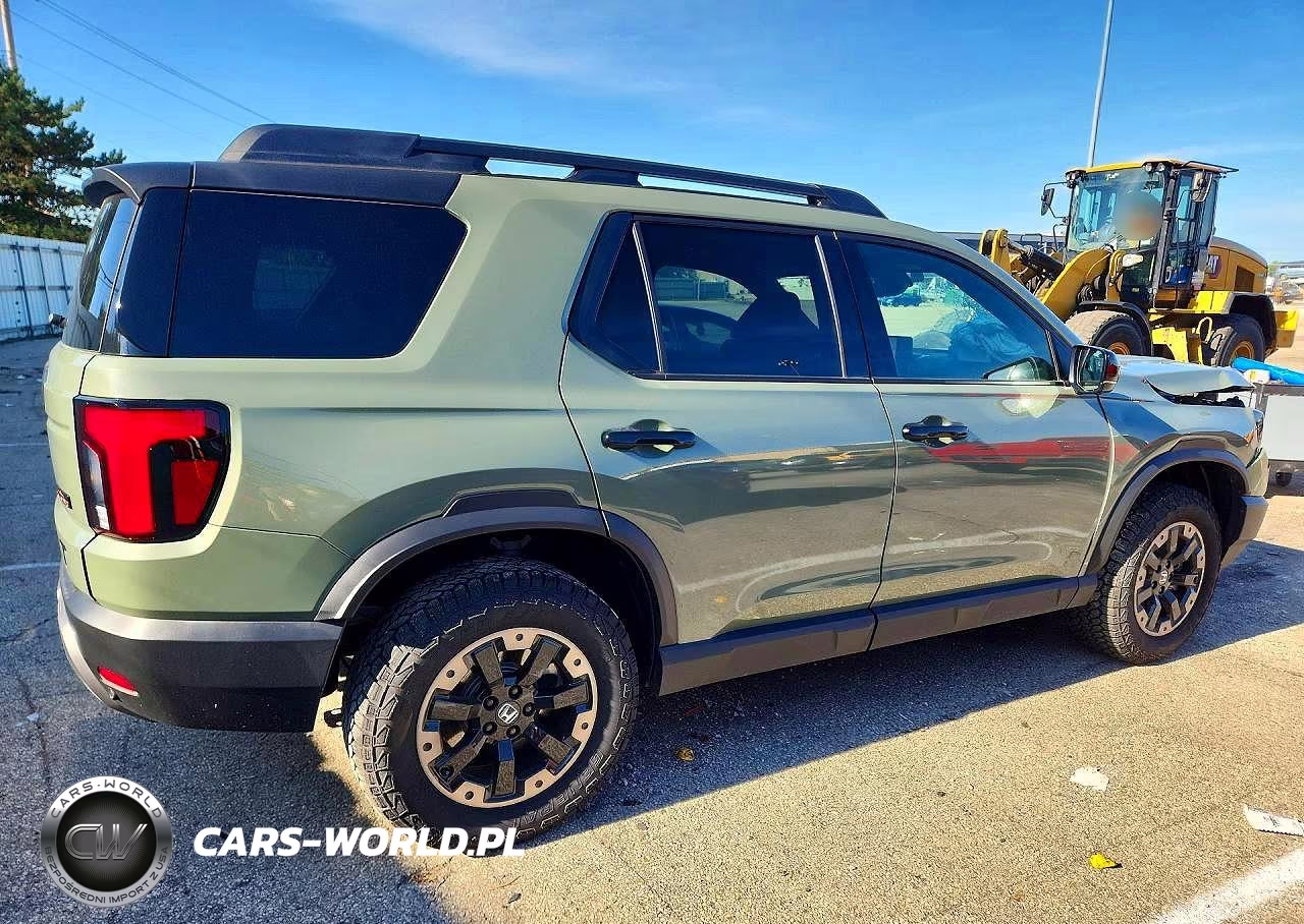 2026 Honda Passport Trailsport Elite VIN:5FNYF9H84TB066525 - 3