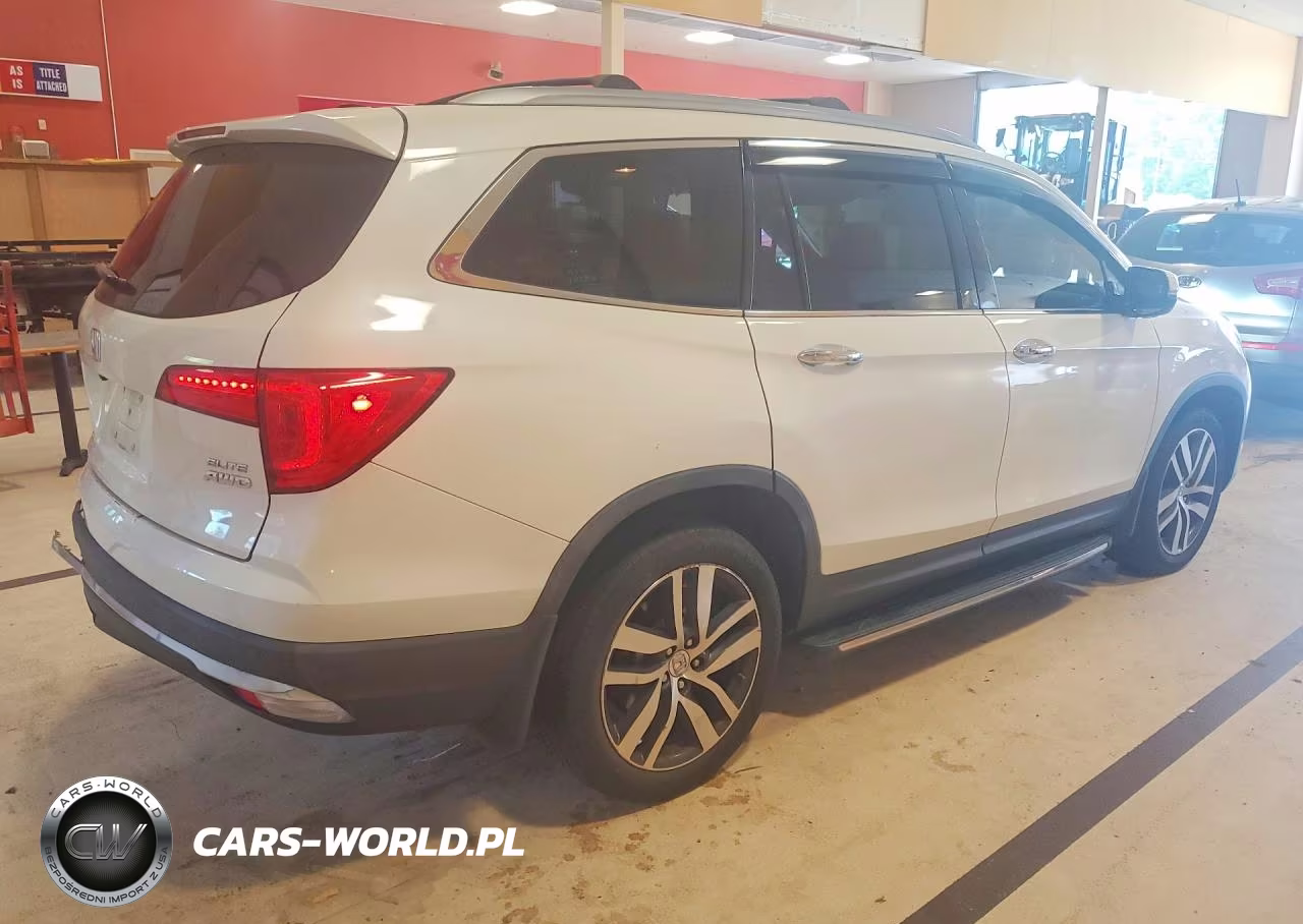 2017 Honda Pilot Elite VIN:5FNYF6H05HB098030 - 3