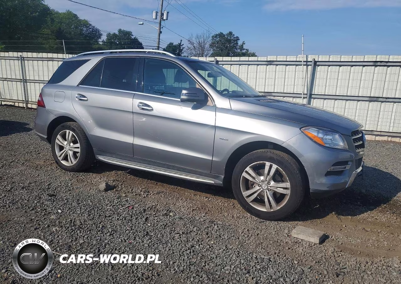 2012 Mercedes-Benz Ml 350 4Matic VIN:4JGDA5HBXCA018243 - 4