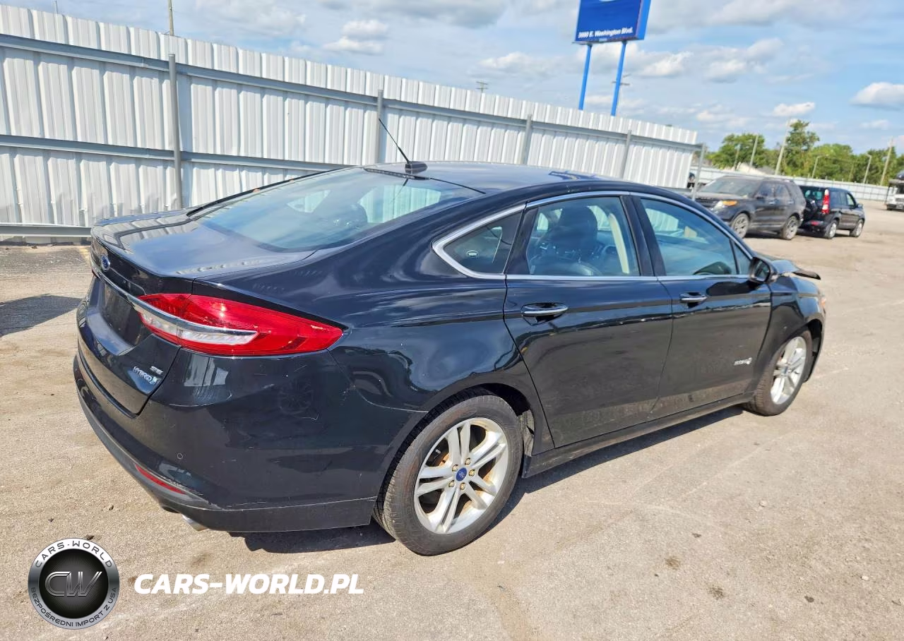 2018 Ford Fusion Se Hybrid VIN:3FA6P0LU3JR147795 - 3