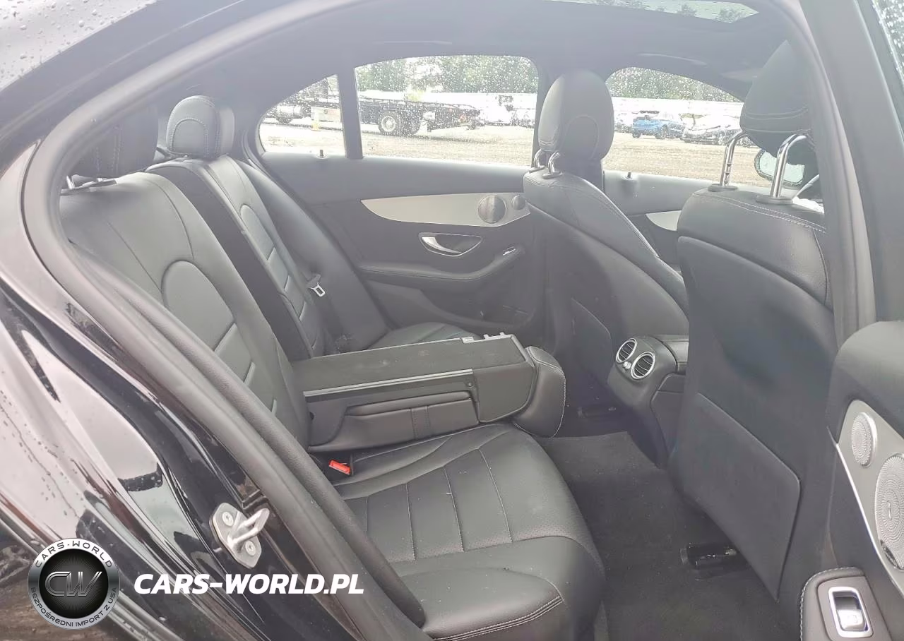 2019 Mercedes-Benz C 300 4Matic VIN:55SWF8EB1KU315670 - 10