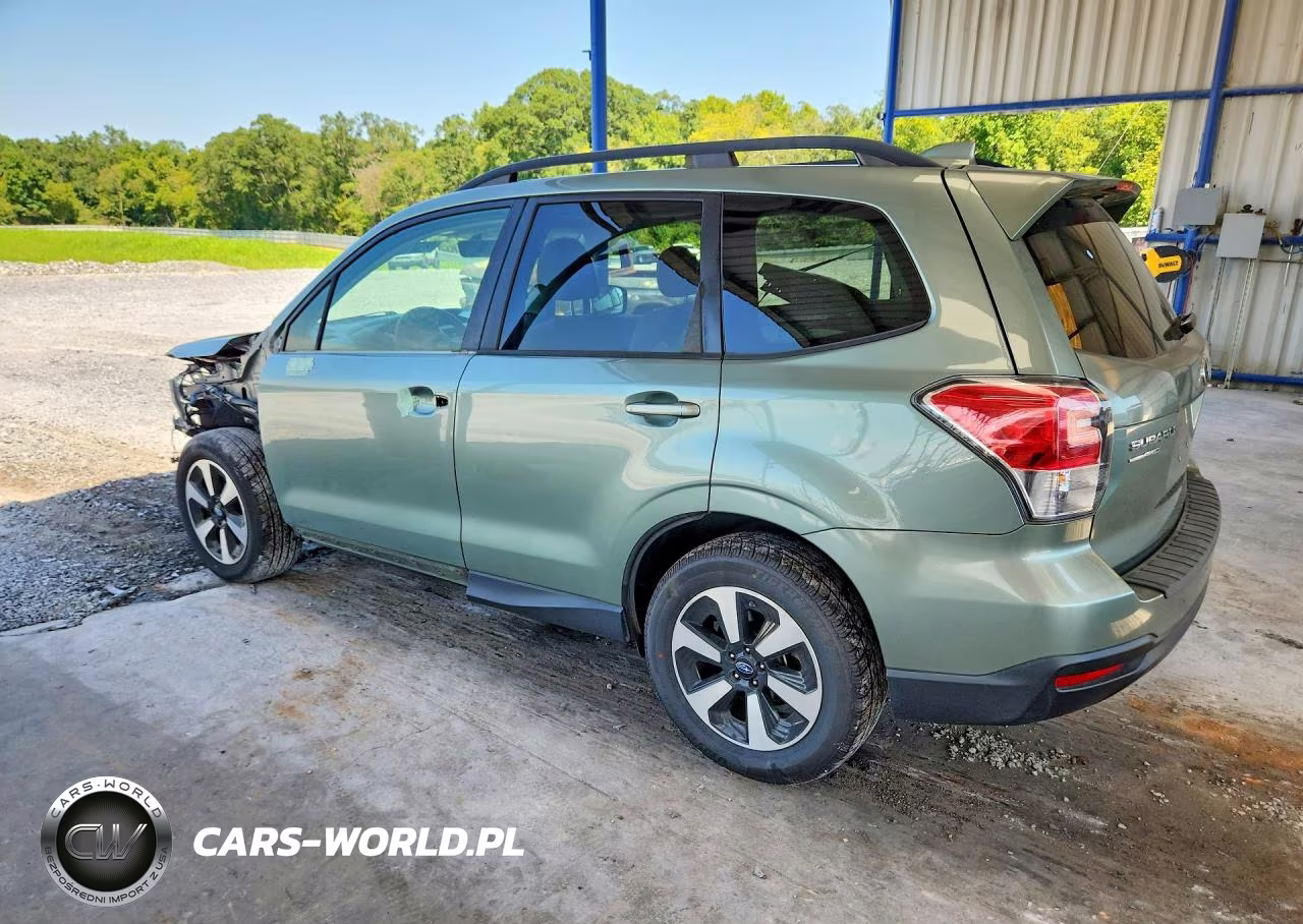 2018 Subaru Forester 2.5I Premium VIN:JF2SJAEC1JH568499 - 2