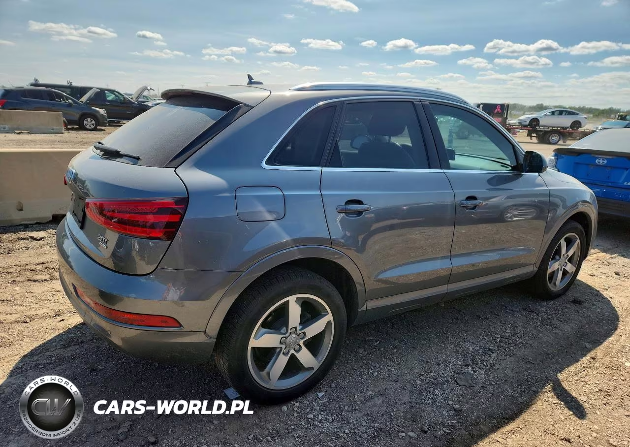 2015 Audi Q3 Prestige VIN:WA1GFCFS0FR011537 - 3