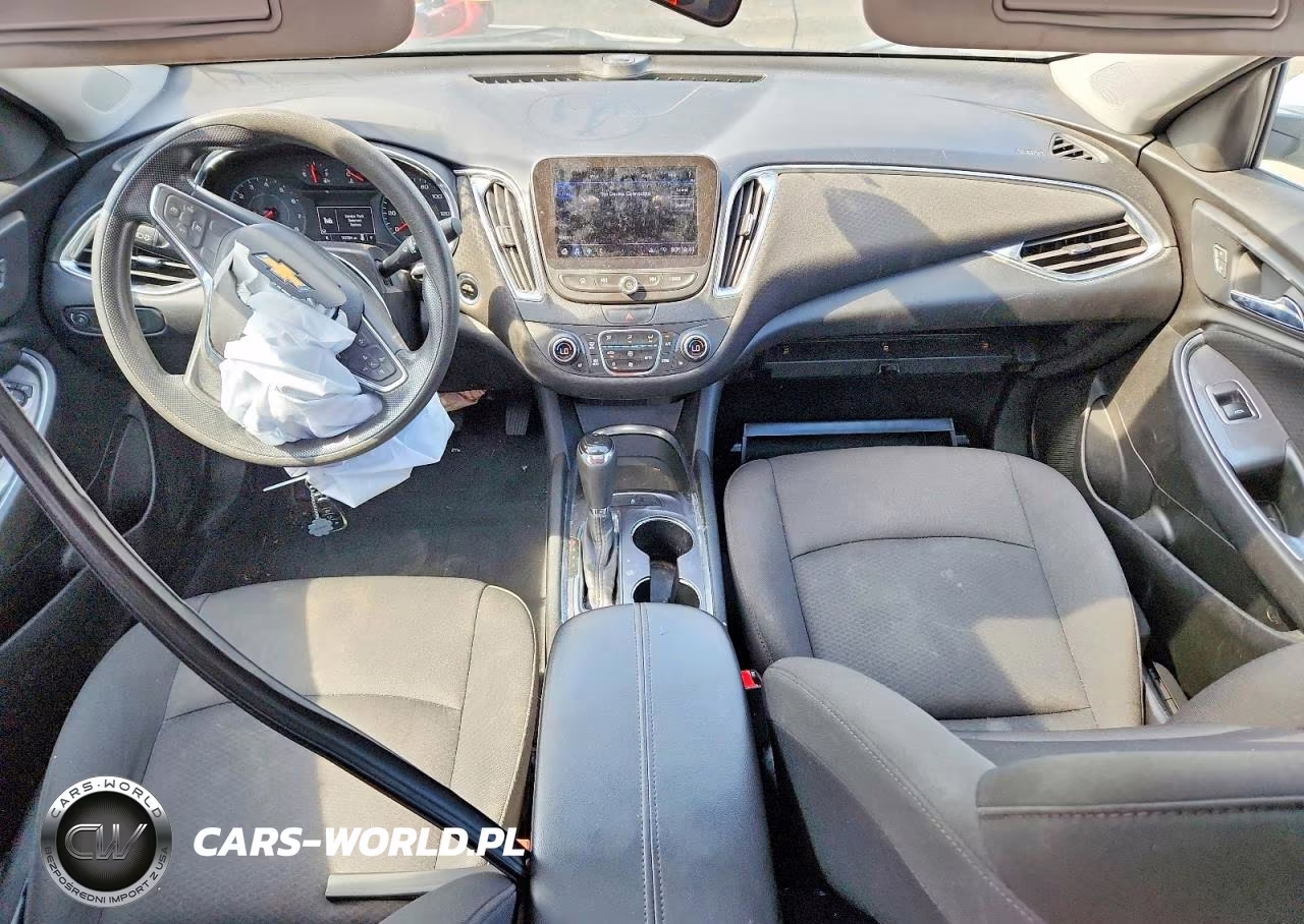2019 Chevrolet Malibu Lt VIN:1G1ZD5ST6KF112536 - 8