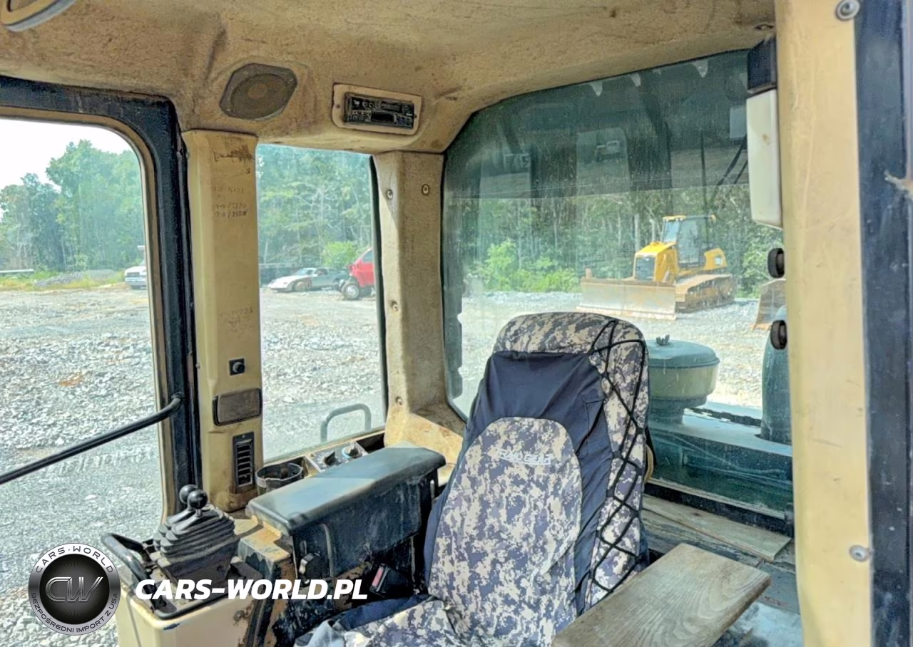 2002 Caterpillar 953C Track Loader VIN:CAT0953CE2ZN04856 - 6