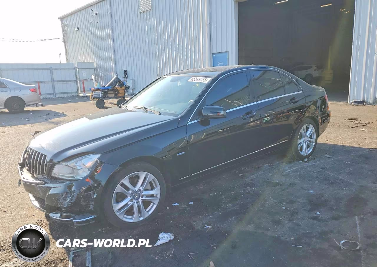 2012 Mercedes-Benz C 250 – zdjęcie 1 z 12