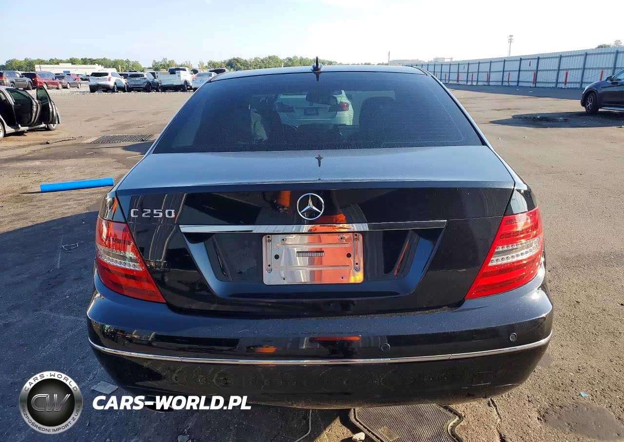 2012 Mercedes-Benz C 250 VIN:WDDGF4HB7CA623579 - 6