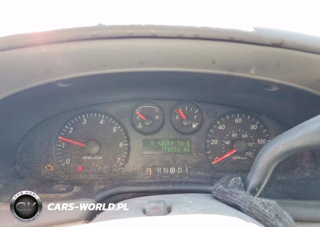 2005 Ford Taurus Se VIN:1FAFP53295A157310 - 9