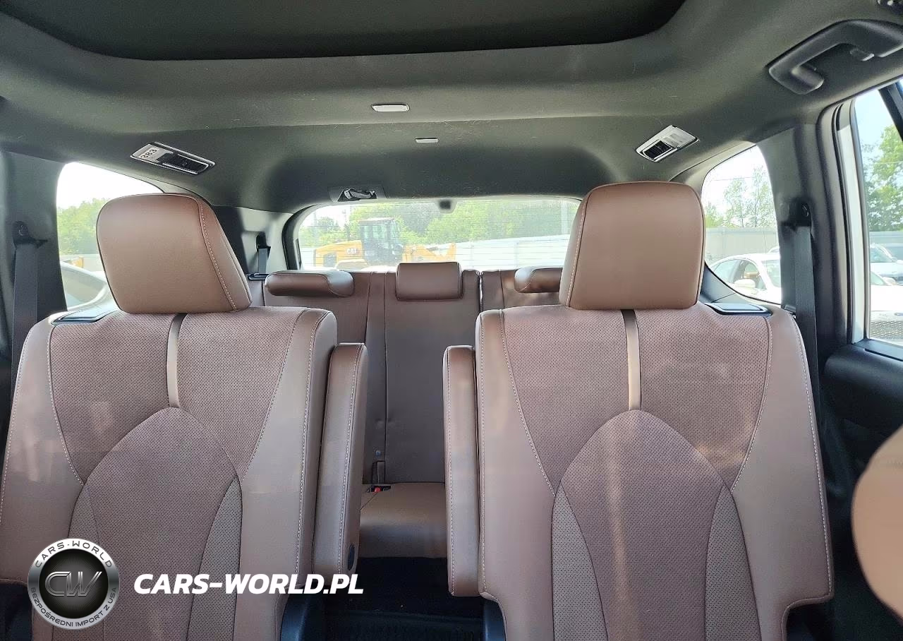 2026 Toyota Grand Highlander Hybrid Max Platinum VIN:5TDADAB52TS029315 - 10