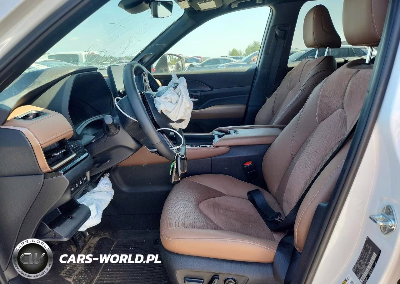 2026 Toyota Grand Highlander Hybrid Max Platinum VIN:5TDADAB52TS029315 - 7