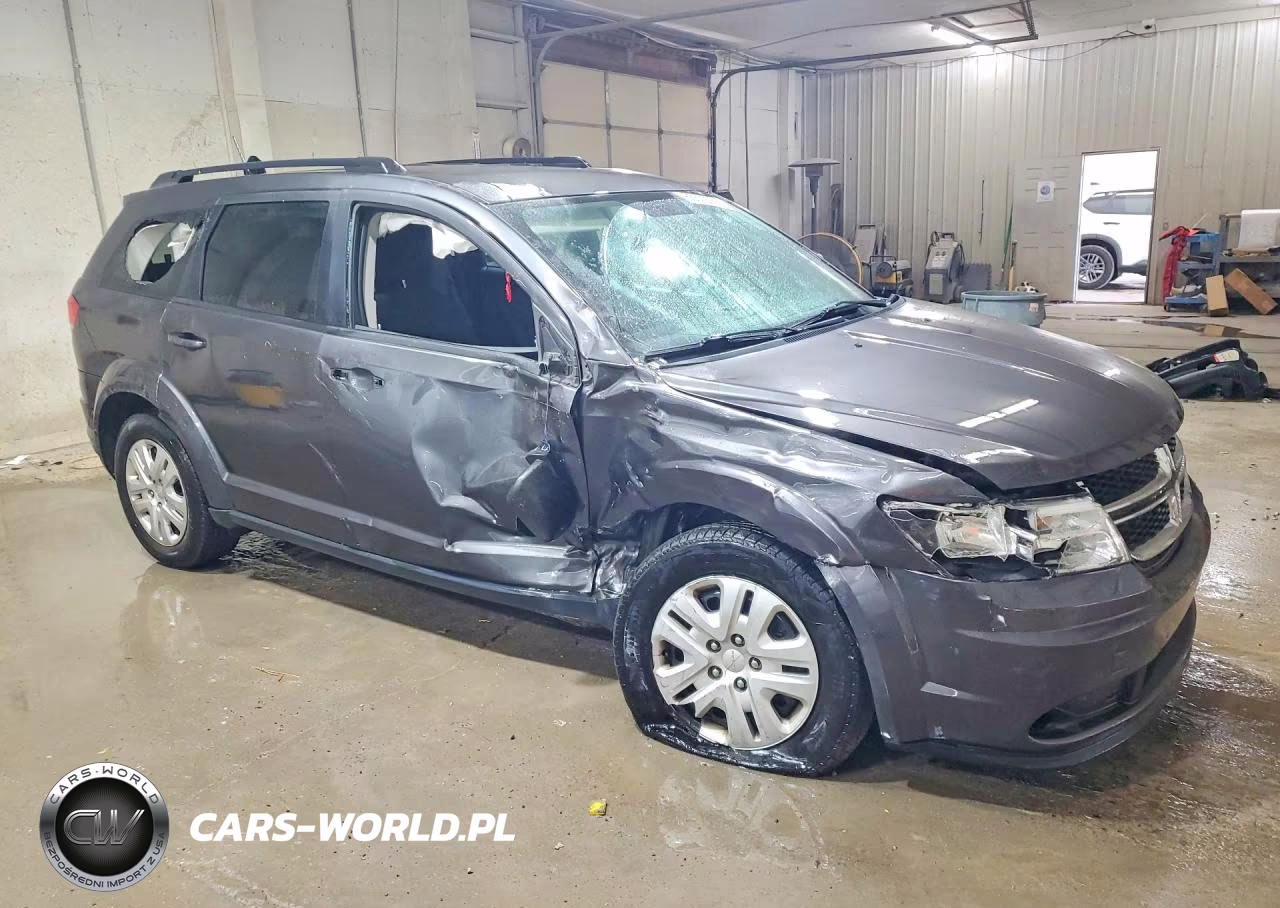 2017 Dodge Journey Se VIN:3C4PDCABXHT545688 - 4