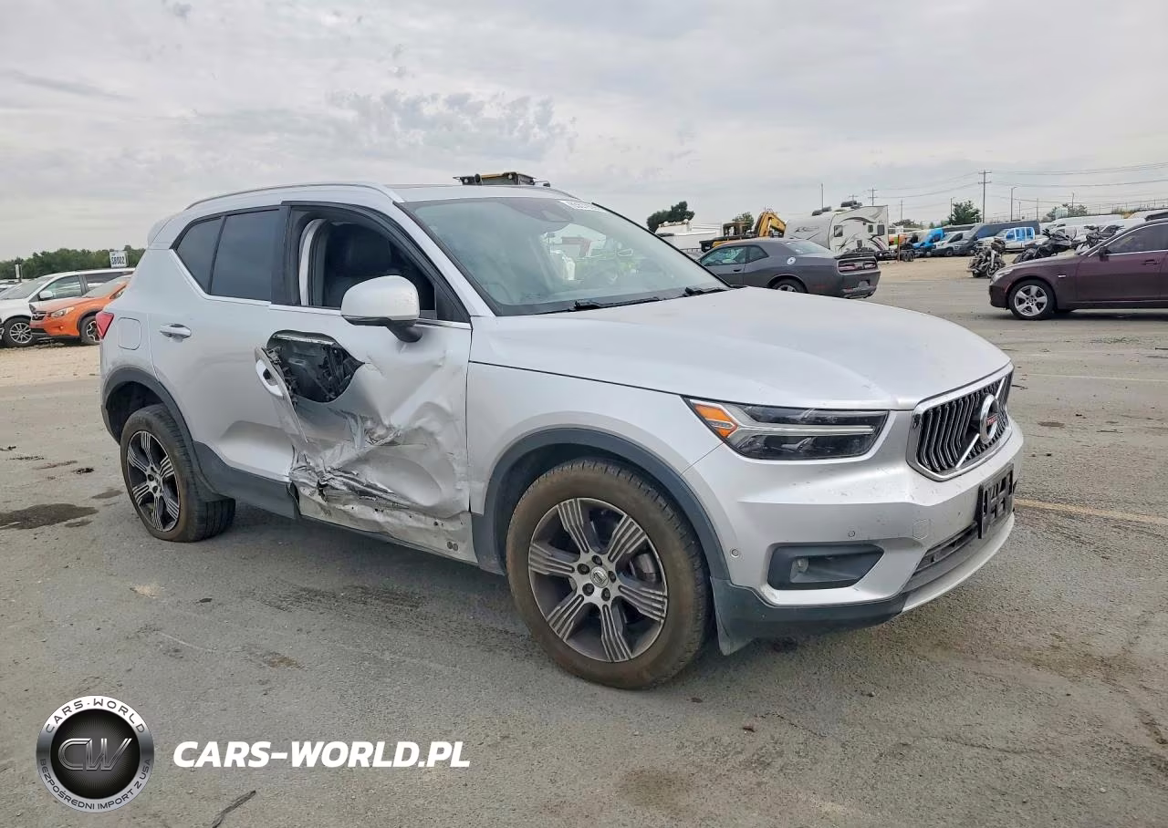 2019 Volvo Xc40 T5 Inscription VIN:YV4162ULXK2056552 - 4