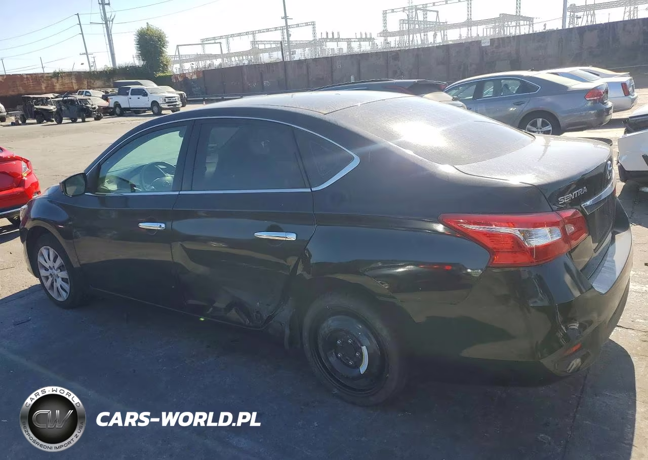 2017 Nissan Sentra S VIN:3N1AB7AP5HY250843 - 2