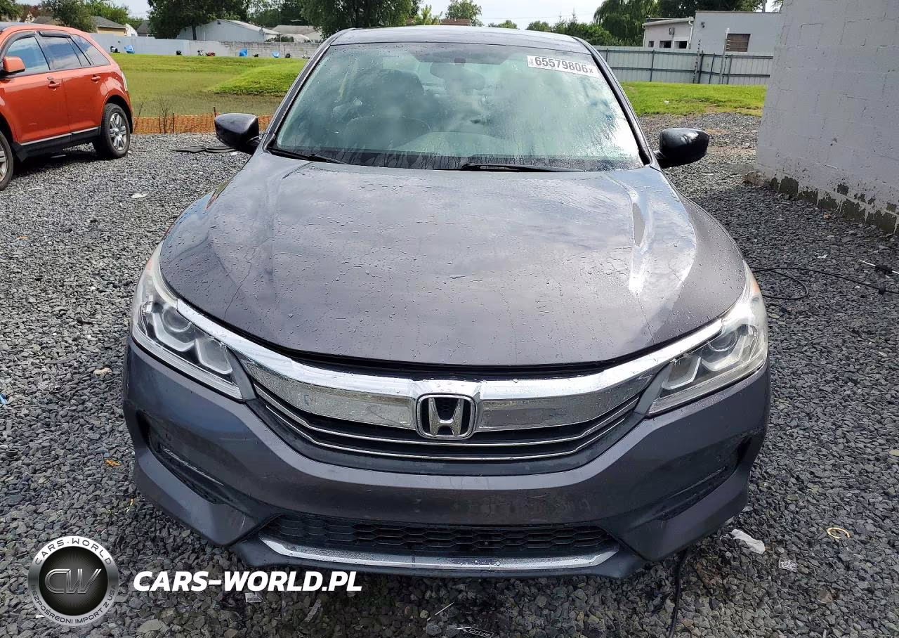 2017 Honda Accord Sport Special Edition VIN:1HGCR2F11HA291551 - 5