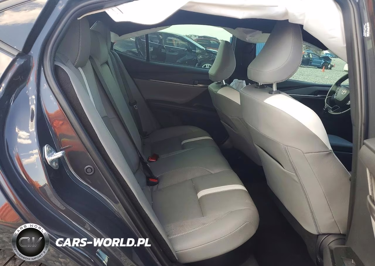2025 Toyota Camry Se VIN:4T1DAACK2SU184429 - 10