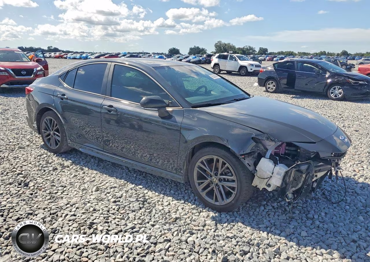 2025 Toyota Camry Se VIN:4T1DAACK2SU184429 - 4