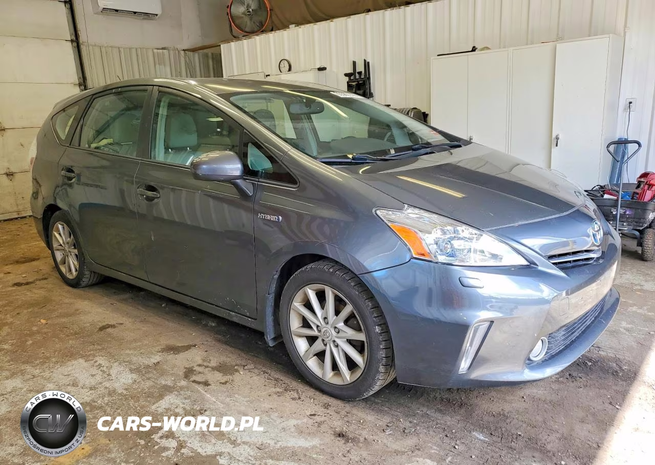 2012 Toyota Prius V Five VIN:JTDZN3EUXC3024704 - 4