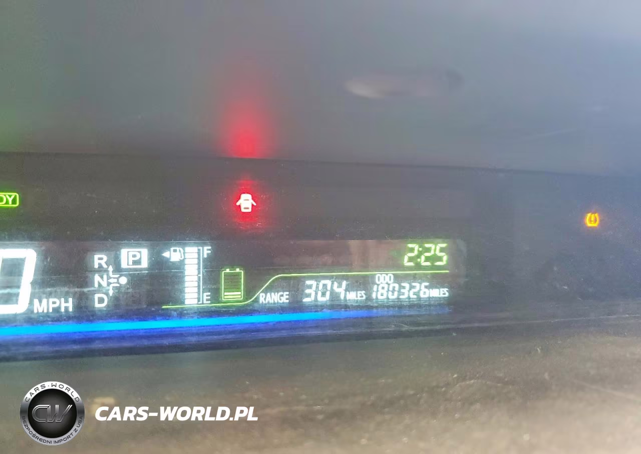 2012 Toyota Prius V Five VIN:JTDZN3EUXC3024704 - 9