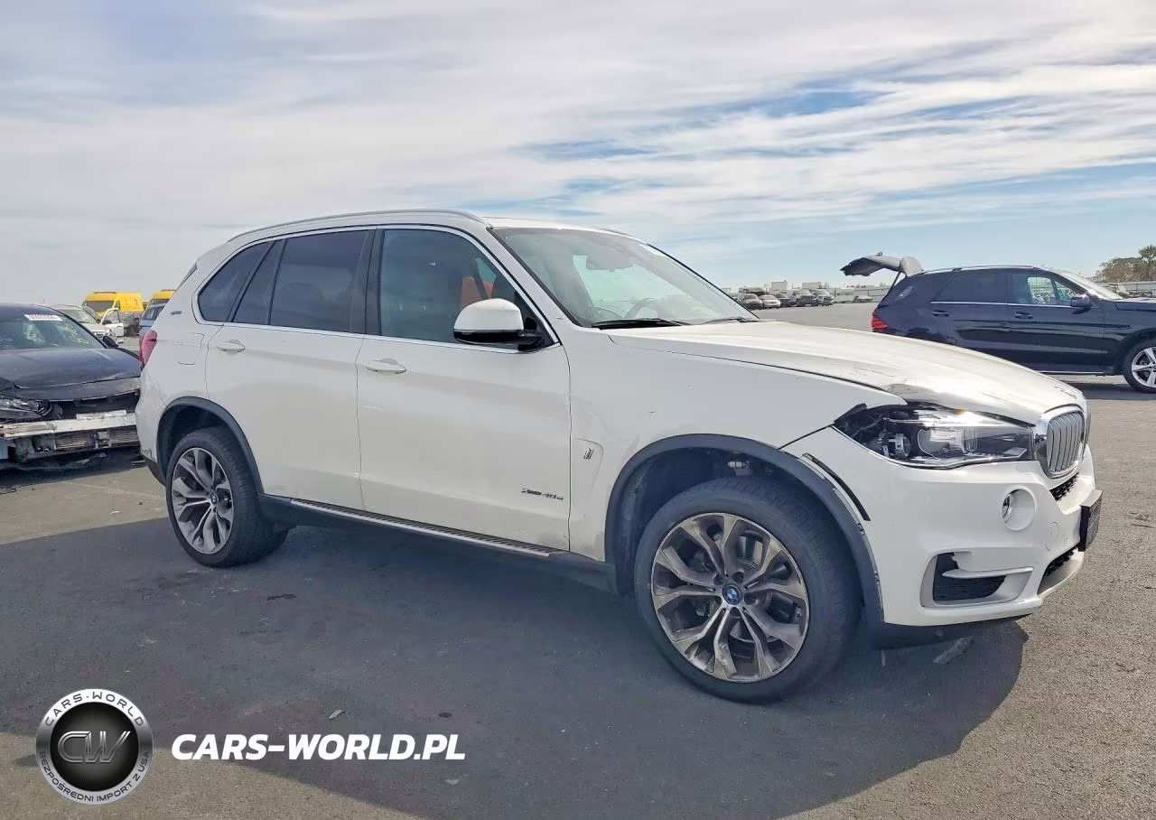 2018 BMW X5 Xdr40E VIN:5UXKT0C58J0V99995 - 4