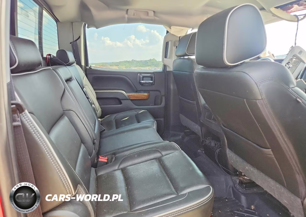 2019 Chevrolet Silverado K3500 High Country VIN:1GC4KYEY7KF166587 - 10