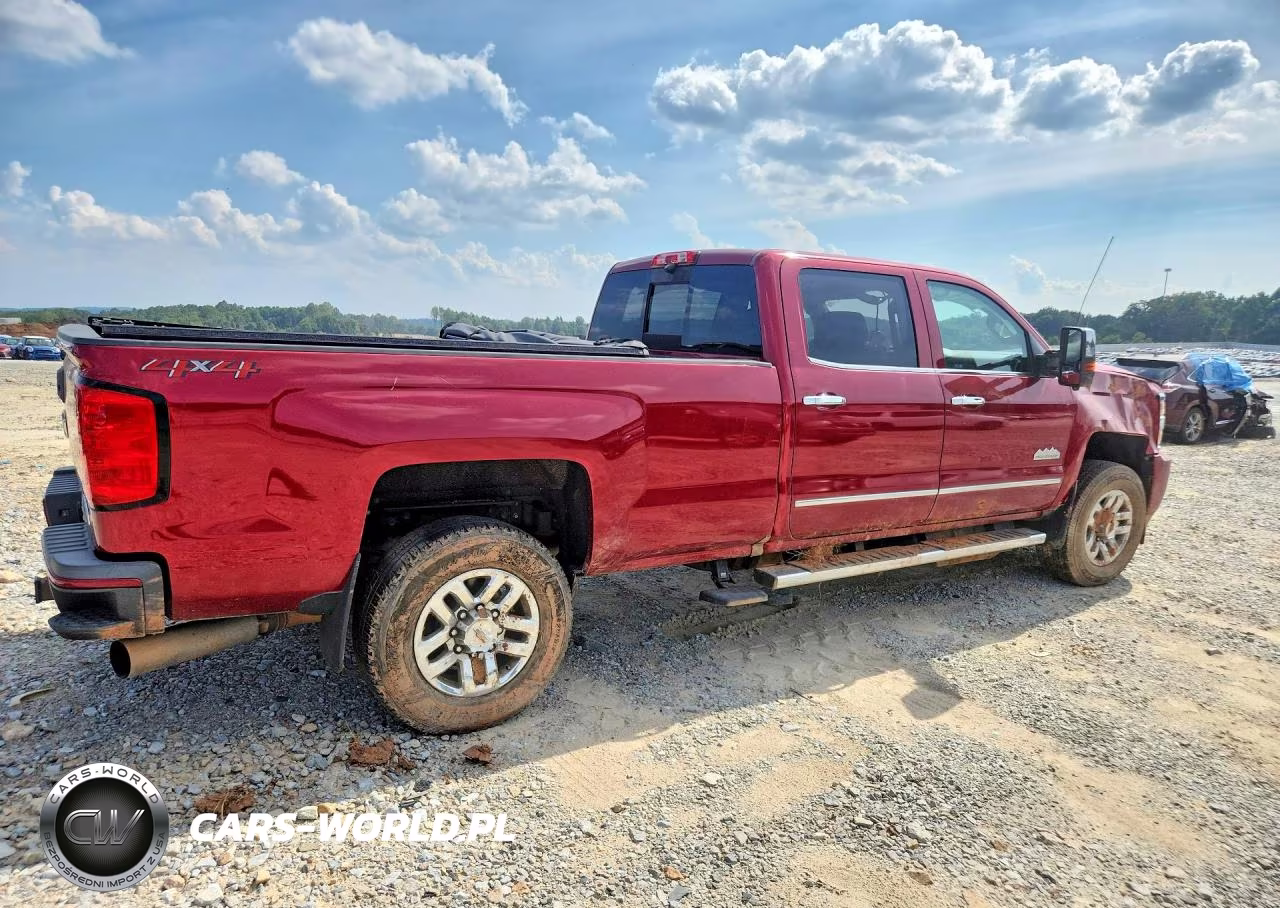2019 Chevrolet Silverado K3500 High Country VIN:1GC4KYEY7KF166587 - 3
