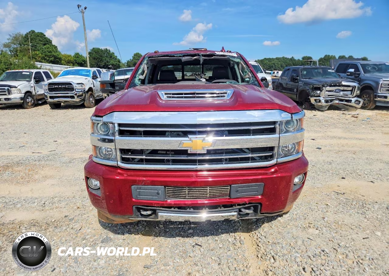 2019 Chevrolet Silverado K3500 High Country VIN:1GC4KYEY7KF166587 - 5