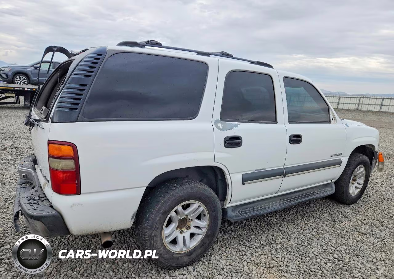 2003 Chevrolet Tahoe K1500 VIN:1GNEK13T03J246774 - 3