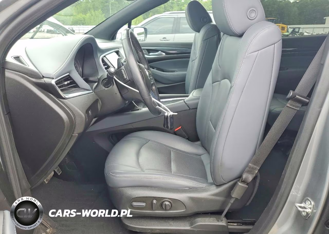 2023 Buick Enclave Essence VIN:5GAERBKW8PJ187227 - 7
