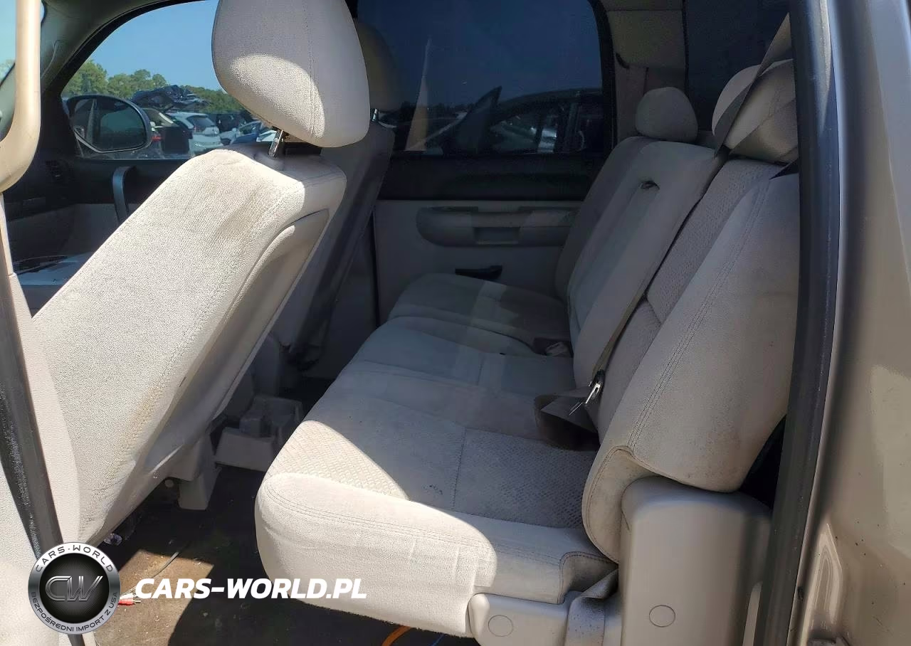2008 Chevrolet Silverado C1500 VIN:3GCEC13078G168367 - 10